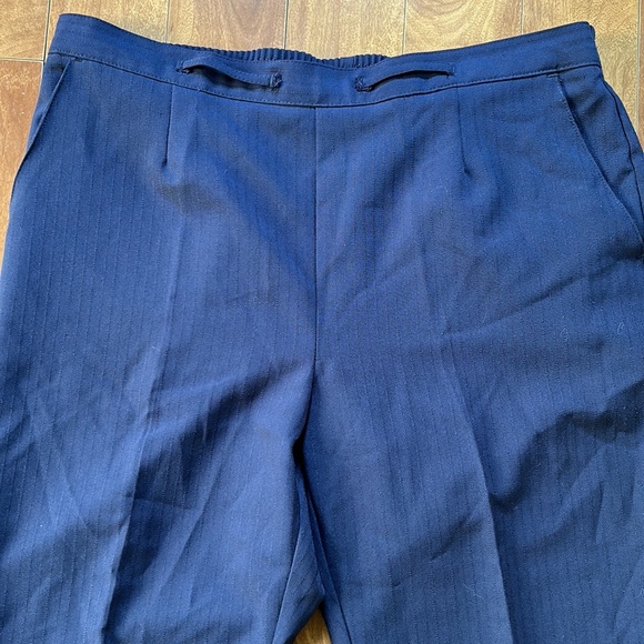 TRADITION💫 Women’s Navy Lightweight Straight Leg Pants - Picture 4 of 8